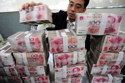 银行信用卡逾期，储蓄卡会被自动扣款吗？